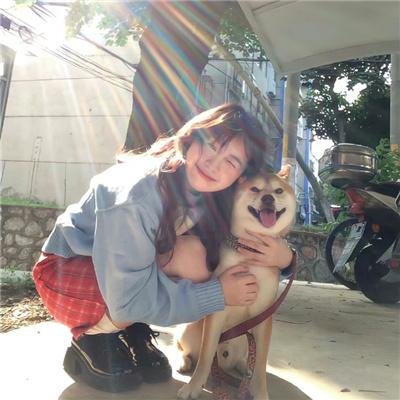 女王她专治不服